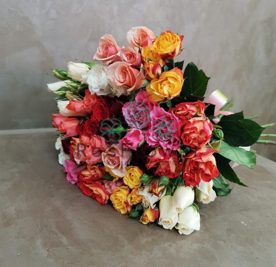 Букет цветов из: Розы в Скобелевской Краснодарский край