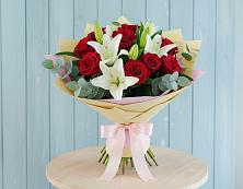 Букет цветов из:  Лилии и Розы #REPLACE_PRED# Скобелевской Краснодарский край