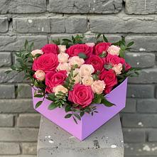 Цветочная композиция из Розы в коробке в Скобелевской Краснодарский край