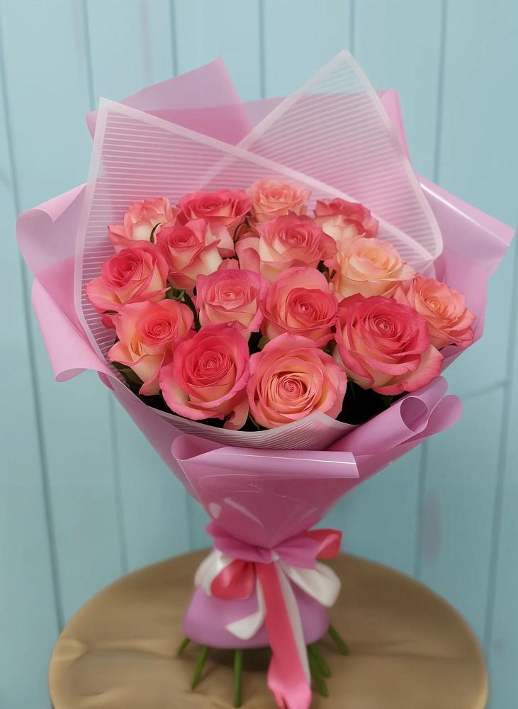Букет 15 Розовых роз Равель в Скобелевской Краснодарский край