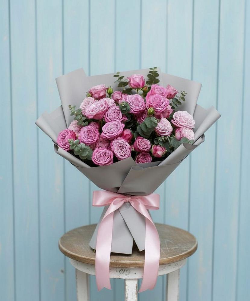 Букет цветов из: Розы в Скобелевской Краснодарский край