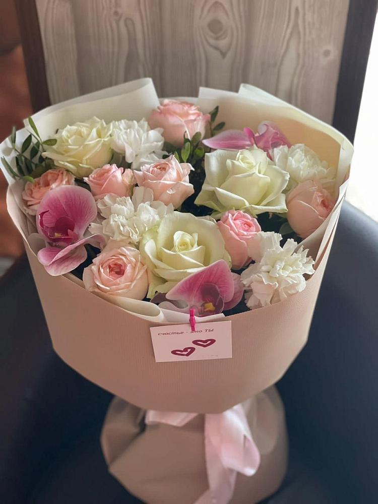 Букет цветов из: Орхидеи, Розы и Гвоздики в Скобелевской Краснодарский край