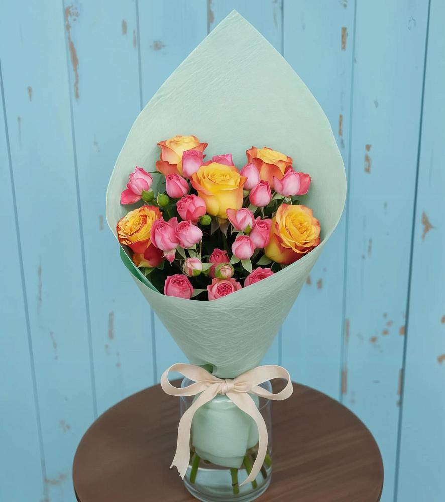 Букет цветов из: Розы в Скобелевской Краснодарский край