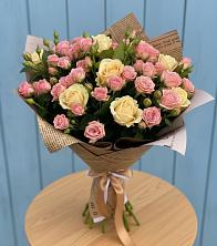 Букет цветов из:  Розы в Скобелевской Краснодарский край