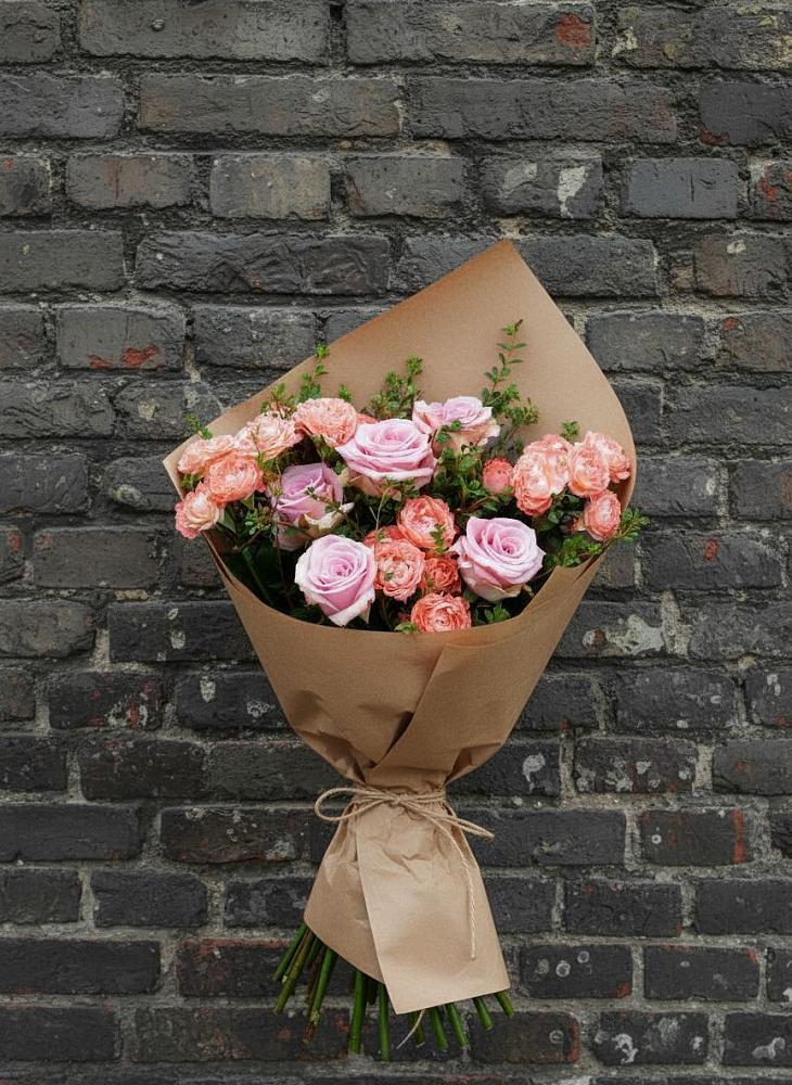 Букет цветов из: Розы в Скобелевской Краснодарский край